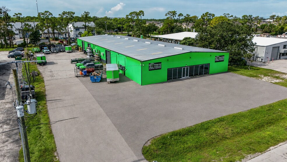 Primary Photo Of 2312 Bruner Ln, Fort Myers Warehouse For Lease