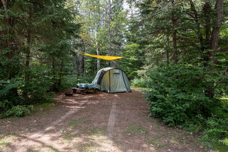 More Photos Of 2883 HWY-60, Dwight Trailer Camper Park For Sale