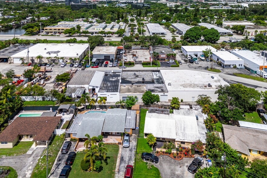 More Photos Of 1800-1812 SW 7th Ave, Pompano Beach Warehouse For Sale