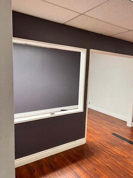 More Photos Of 9010 Corbin Ave, Northridge Office For Lease