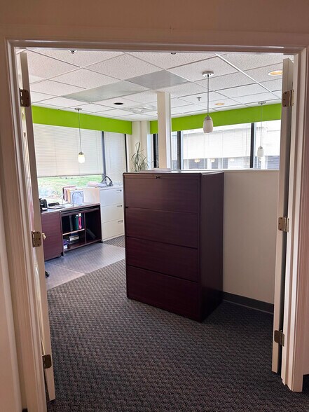 More Photos Of 600 Fairmount Ave, Towson Loft Creative Space For Sale