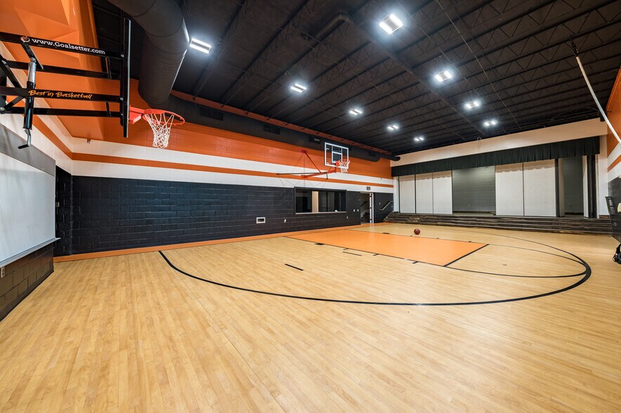 More Photos Of 145 School Rd, Mount Morris Office For Sale