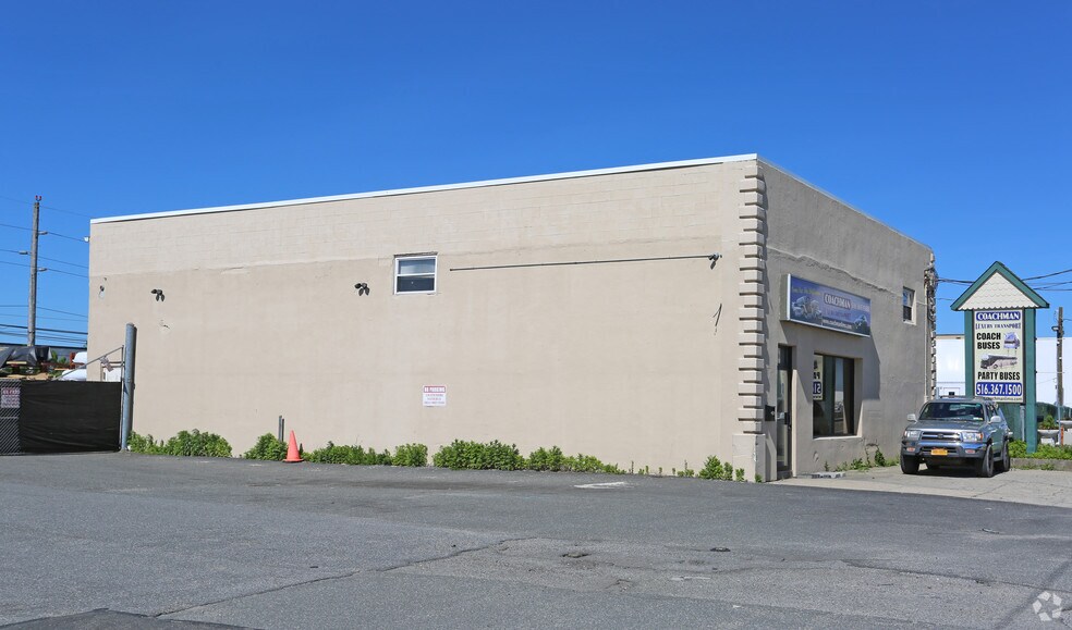 More Photos Of 286 Route 109, Farmingdale Freestanding For Lease