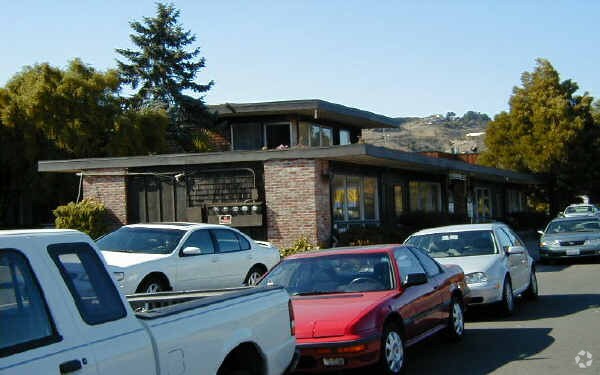 More Photos Of 125-131 Camino Alto, Mill Valley Office For Lease