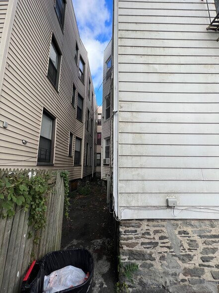 More Photos Of 47 N Bleeker St, Mount Vernon Apartments For Sale