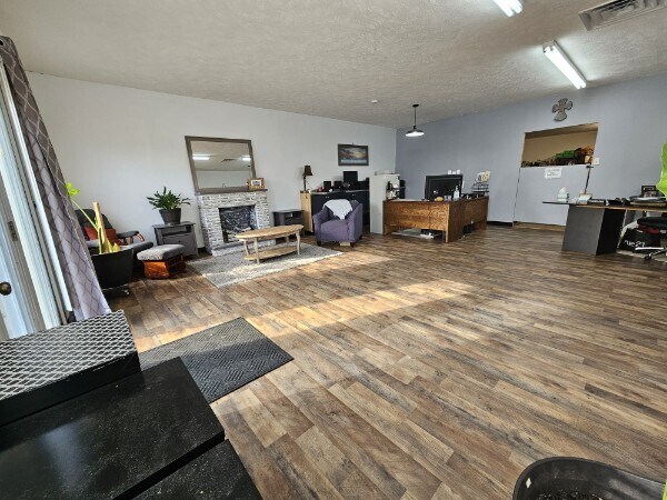 More Photos Of 807 Lipscomb St, Shelbyville Warehouse For Sale