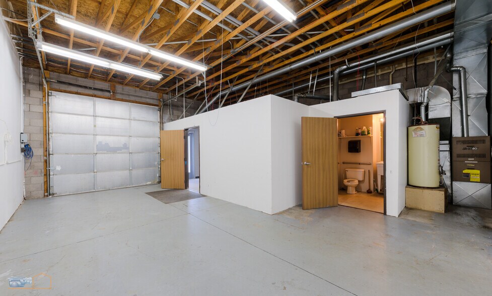 More Photos Of 1243 S Sherman Dr, Longmont Warehouse For Lease