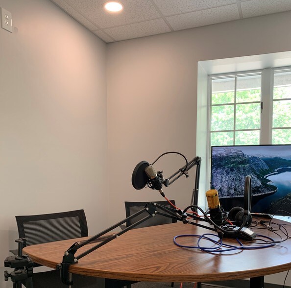 More Photos Of 800 New Holland Ave, Lancaster Coworking Space