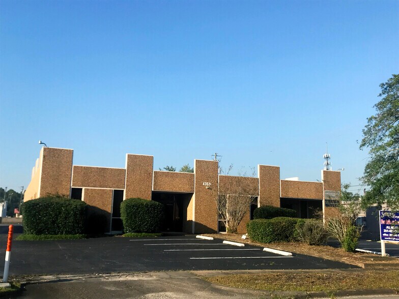 More Photos Of 4358 Midmost Dr, Mobile Loft Creative Space For Lease