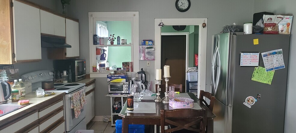 More Photos Of 2120 19th Ave, Forest Grove Office Residential For Sale