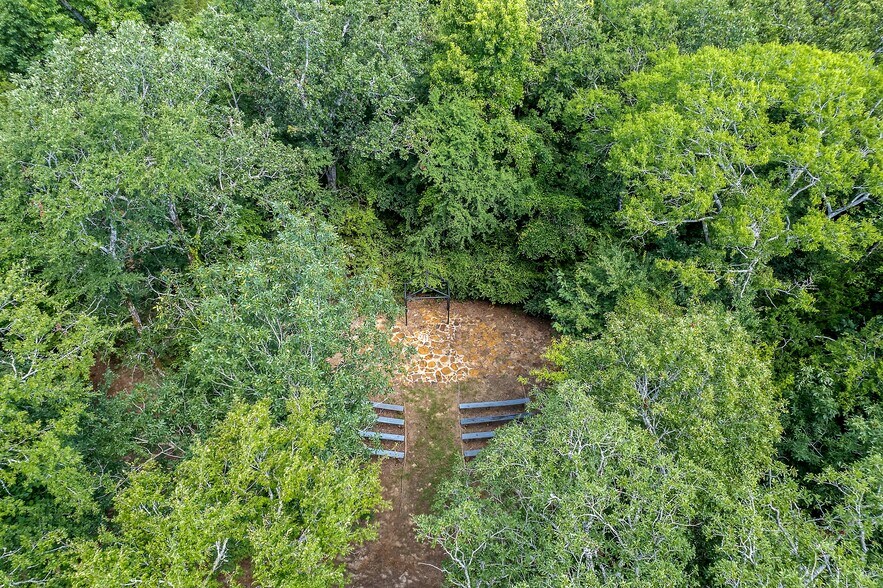 More Photos Of 980 County Road 1705, Jacksonville Lodge Meeting Hall For Sale