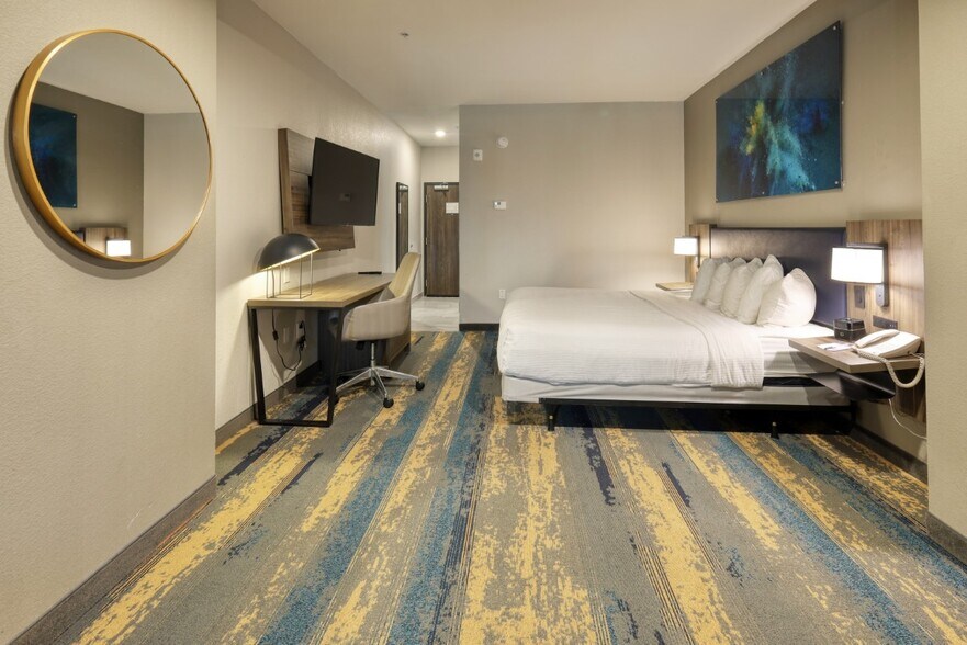 More Photos Of 1002 63rd St, Galveston Hotel For Sale