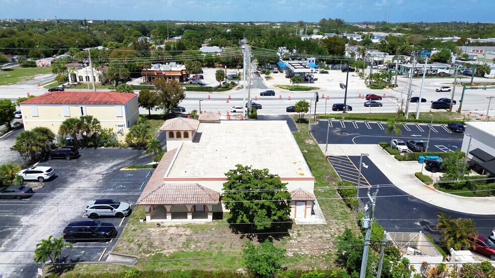 More Photos Of 650 W Boynton Beach Blvd, Boynton Beach Medical For Sale