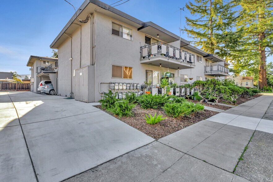 More Photos Of 775 Oak St, Mountain View Apartments For Sale