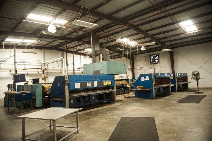 More Photos Of 2610 Orange Ave, Fort Pierce Warehouse For Lease