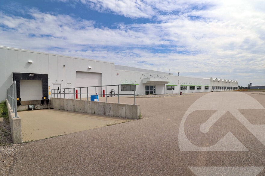 Primary Photo Of 419 E Pinconning Rd, Pinconning Warehouse For Sale