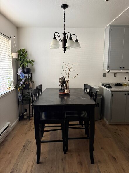 More Photos Of 3530 Silver Oaks Way, Livermore Apartments For Sale