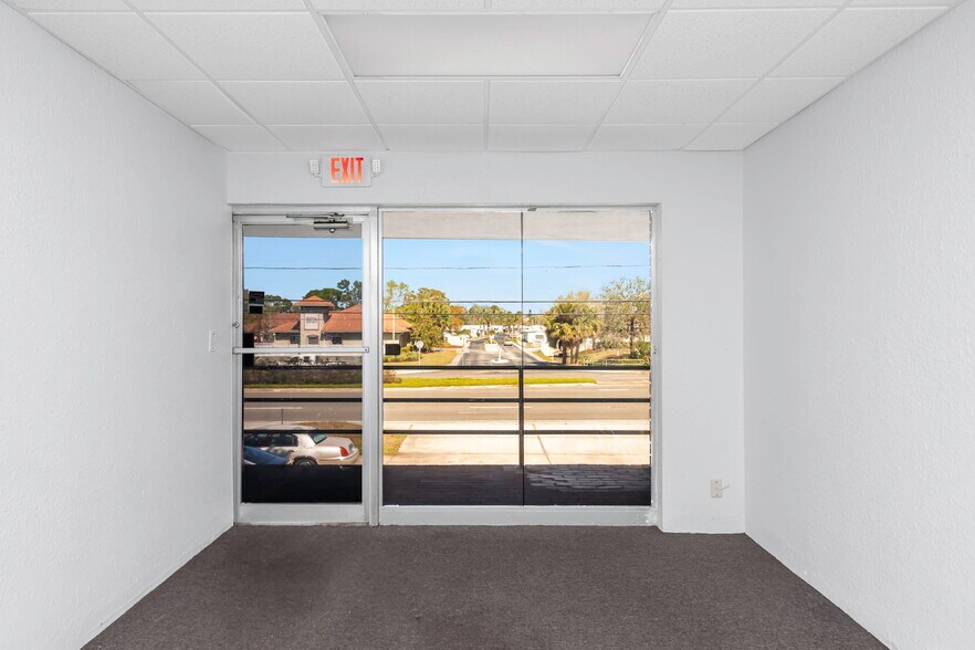 More Photos Of 1915 E Bay Dr, Largo General Retail For Sale