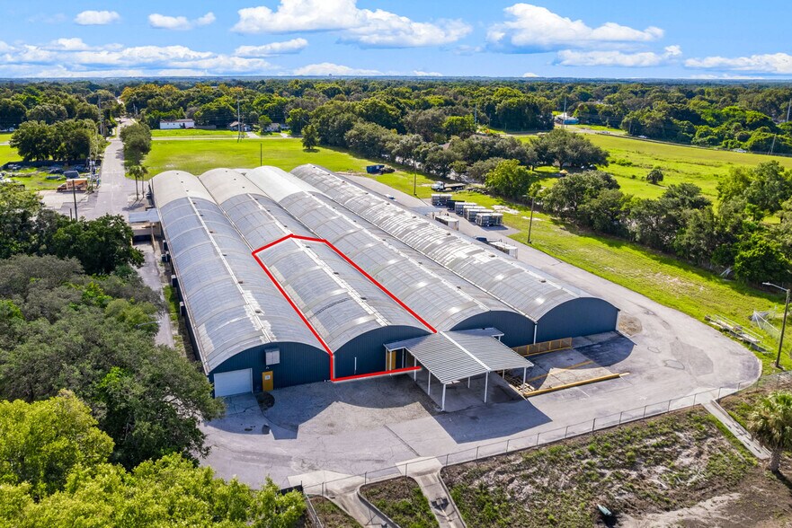 Primary Photo Of 700 S Hawthorne Ave, Apopka Warehouse For Lease