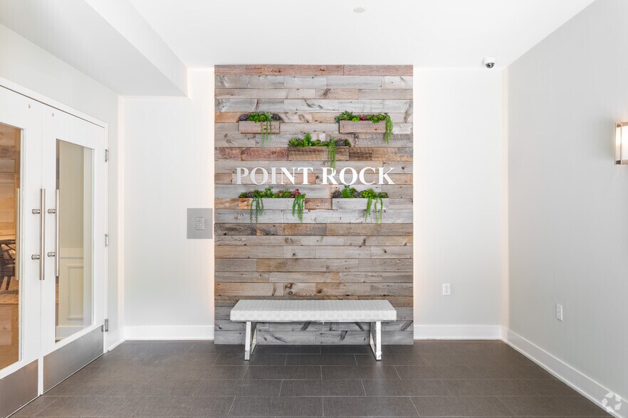 More Photos Of 34 Oakwood Ave, Norwalk Apartments For Lease