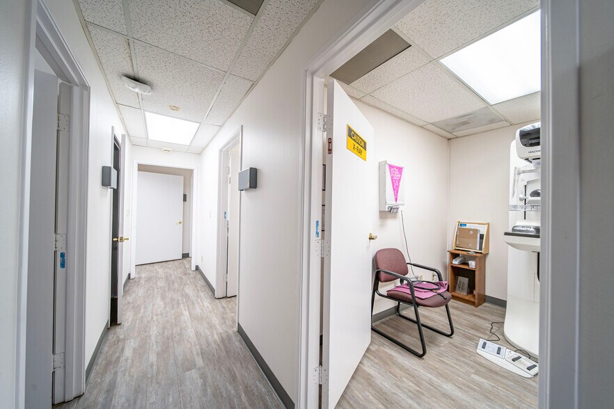 More Photos Of 315 E Route 66, Glendora Healthcare For Lease