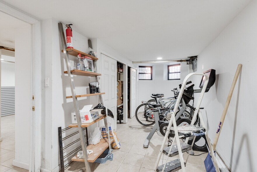 More Photos Of 14 Lincoln Pl, Brooklyn Apartments For Sale