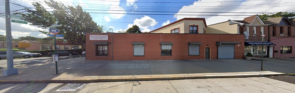 More Photos Of 22450 Braddock Ave, Queens Village Storefront Retail Residential For Sale