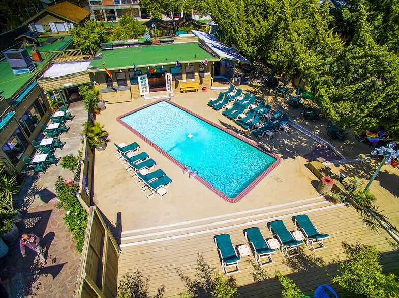 More Photos Of 16390 4th St, Guerneville Hotel For Sale