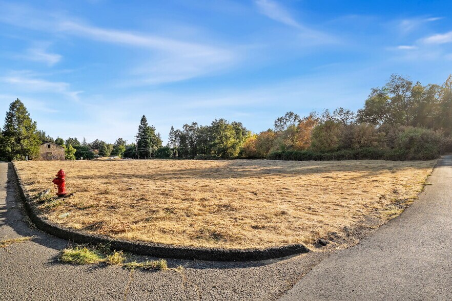 More Photos Of 425 Pleasant Valley Rd, Diamond Springs Land For Sale