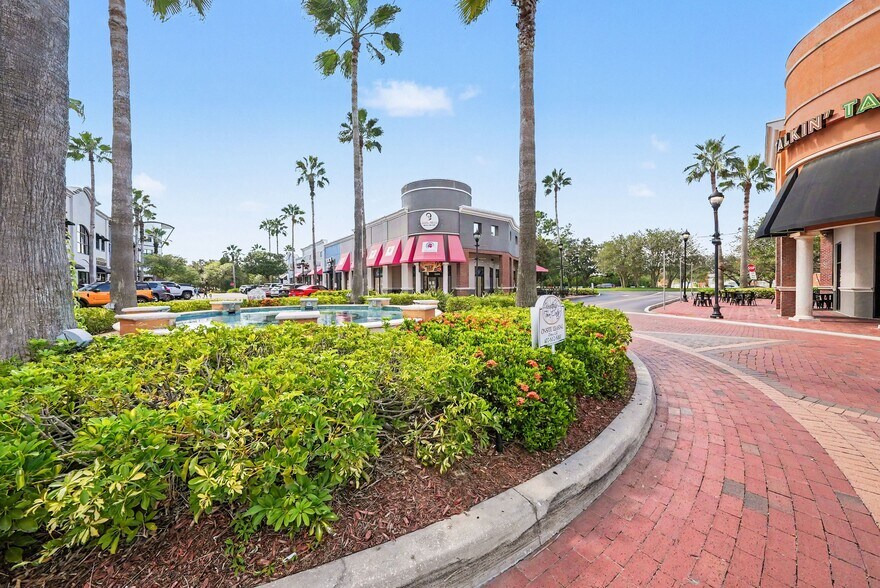 More Photos Of 9520-9532 W Linebaugh Ave, Tampa Unknown For Lease