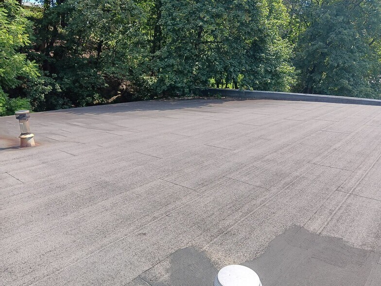 More Photos Of 259 Race St, Catasauqua Warehouse For Sale