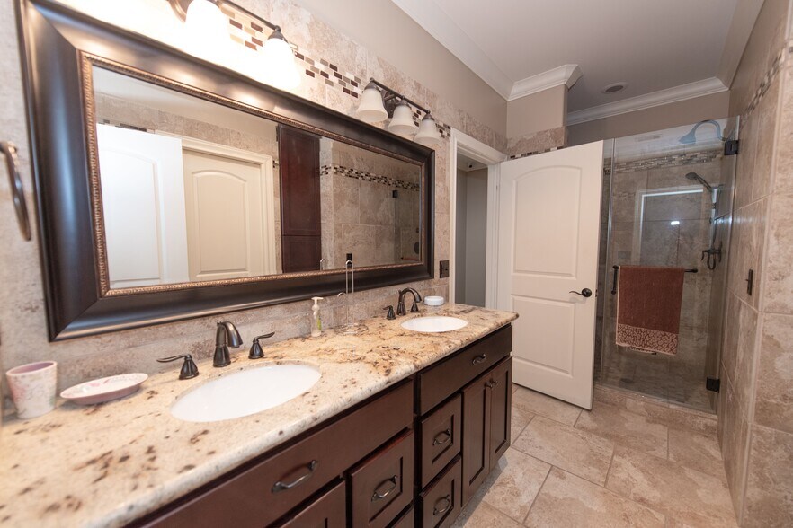 More Photos Of 21559 Provincial Blvd, Katy Medical For Sale