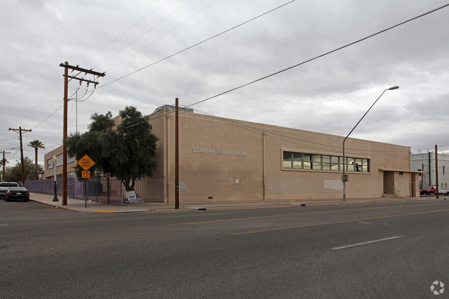More Photos Of 325 W 2nd St, Tucson Lodge Meeting Hall For Lease