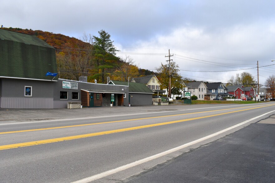 More Photos Of 117 Main St, Hallstead Restaurant For Sale