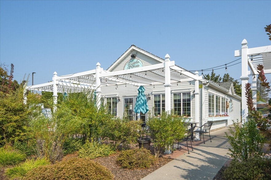 More Photos Of , Spokane General Retail For Sale