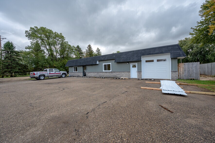 Primary Photo Of 2255 Marion Rd SE, Rochester Service For Lease