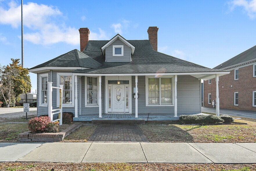 Primary Photo Of 127 S Cool Spring St, Fayetteville Office For Sale