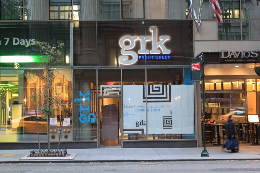 More Photos Of 128 E 45th St, New York Hotel For Lease