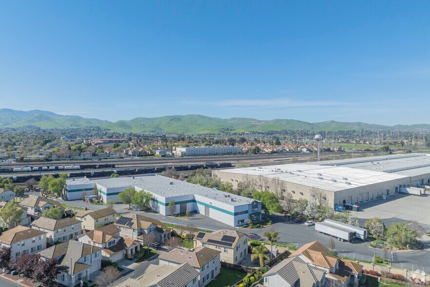 More Photos Of 671 Willow Pass Rd, Pittsburg Industrial For Sale