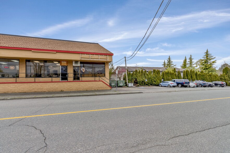 More Photos Of 27133 Fraser Hwy, Langley Twp Storefront Retail Office For Lease
