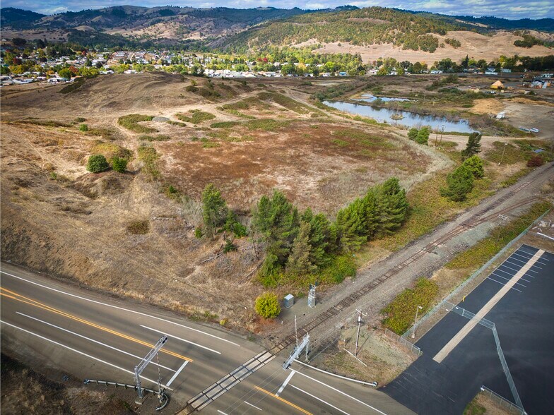 More Photos Of 3625 Carnes Rd, Roseburg Land For Sale