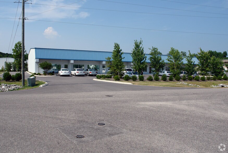 Primary Photo Of 3205 Kitty Hawk Rd, Wilmington Flex For Sale