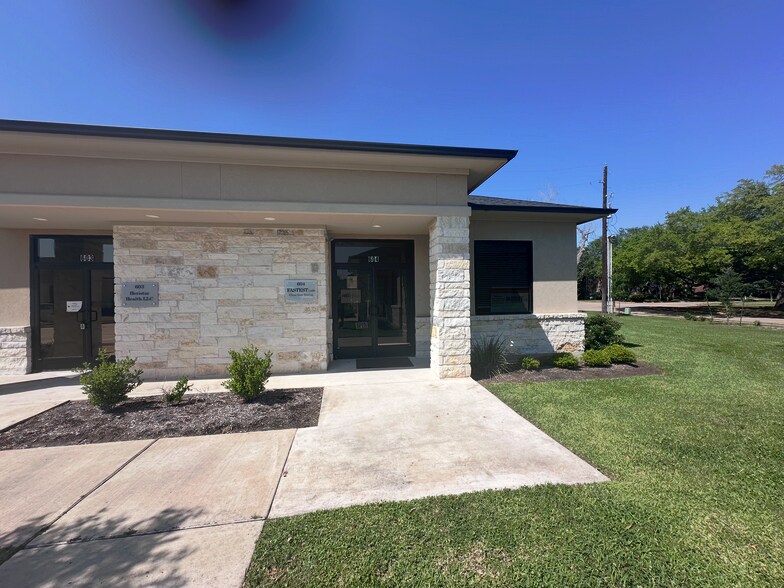 More Photos Of 4220 Cartwright Rd, Missouri City Medical For Lease
