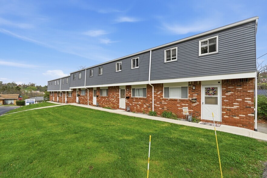 More Photos Of 3801 Hilpert St, Pittsburgh Apartments For Sale