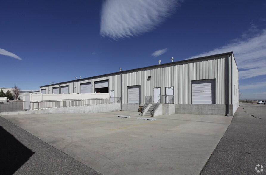 More Photos Of 504 W 69th St, Loveland Warehouse For Sale