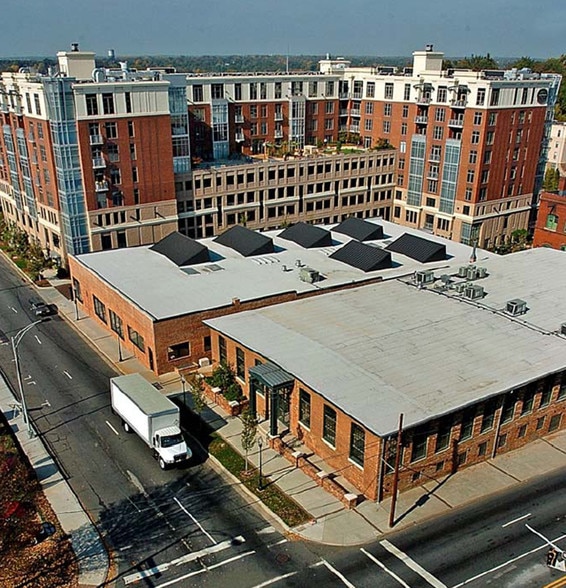 More Photos Of 508 W 5th St, Charlotte Office For Sale