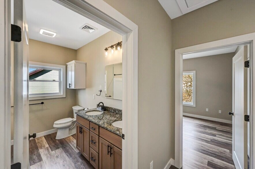 More Photos Of , Scranton Multifamily For Sale