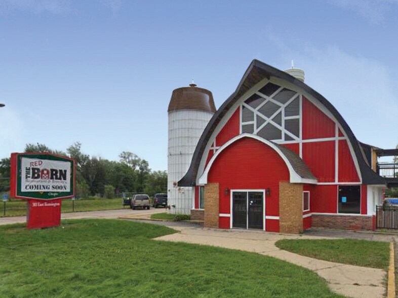 Primary Photo Of 303 E Kensington Rd, Mount Prospect Restaurant For Sale