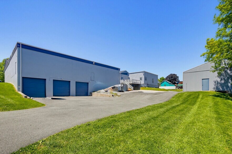More Photos Of 1584 Deer Park Rd, Finksburg Warehouse For Lease