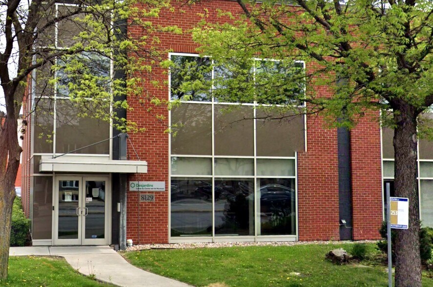 More Photos Of 8127 Boul Saint-Michel, Montréal Office For Lease